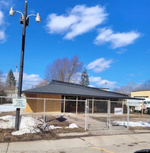 26346 W 7 Mile Road Redford Charter Township MI 48240