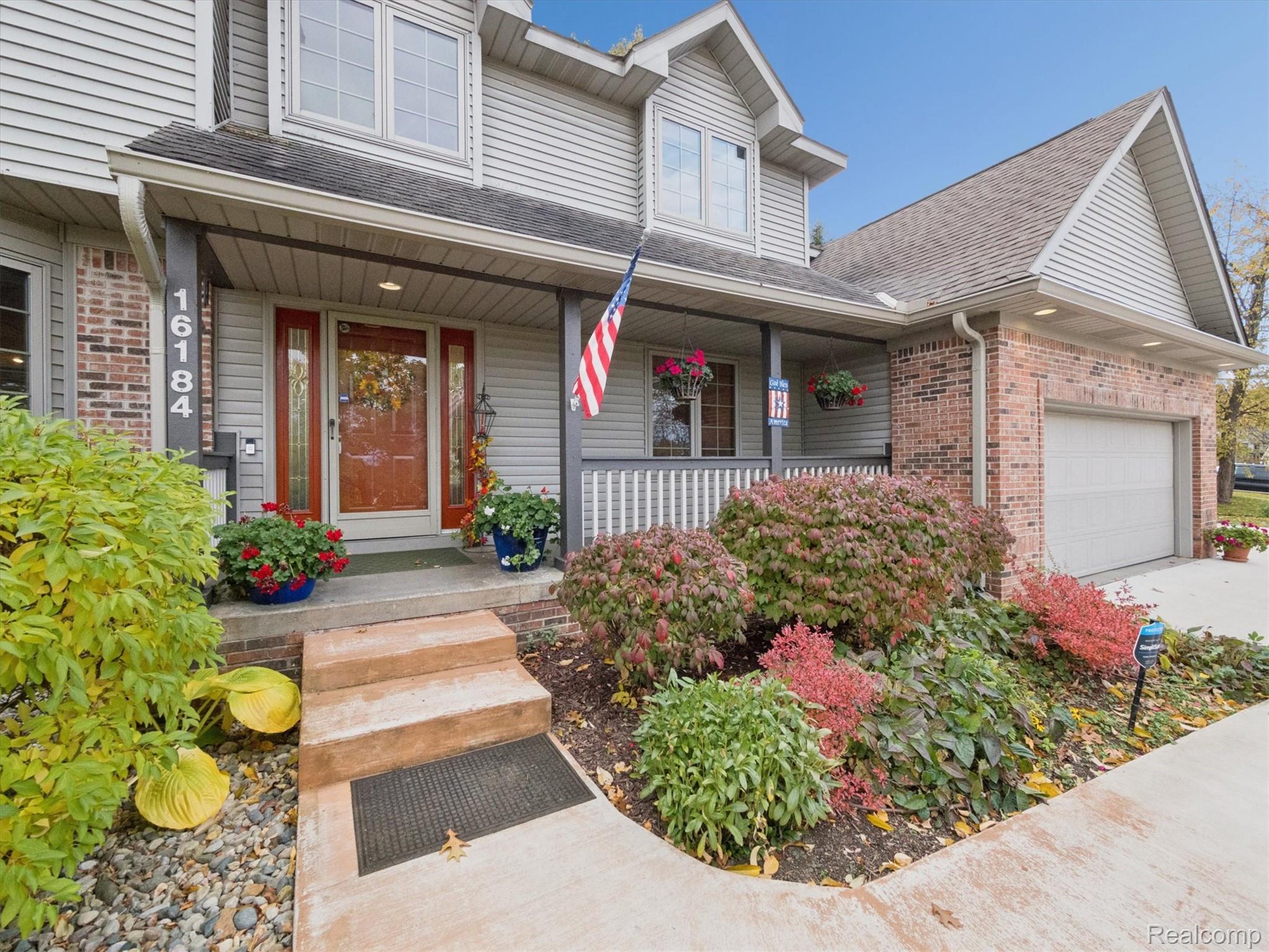 16184 Pine Lake Forest Drive