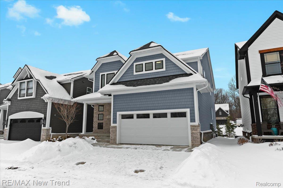 203 Mountain View Lane