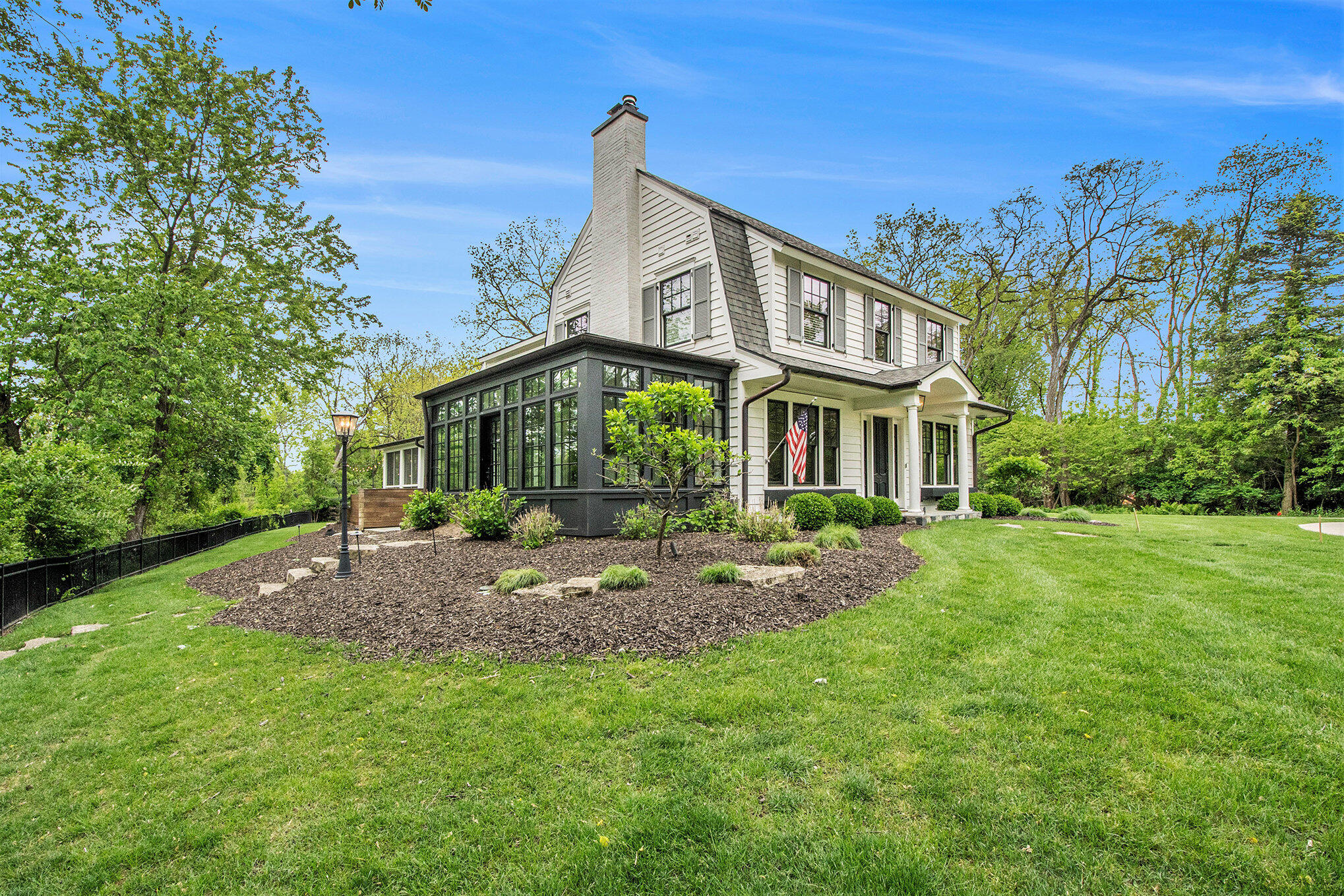 310 Lakeside Drive SE