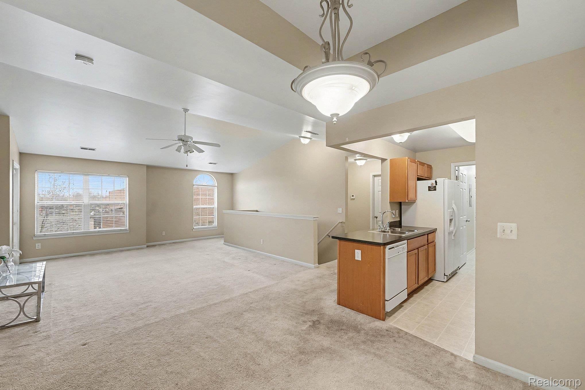 11712 Farmington Road