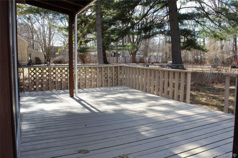 Tiny photo for 3401 N Center Road, Flint City, MI 48506 (MLS # 20261008138)