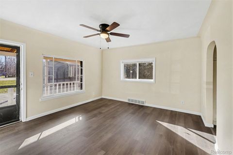 Tiny photo for 3401 N Center Road, Flint City, MI 48506 (MLS # 20261008138)