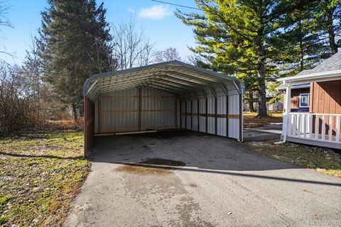 Tiny photo for 3401 N Center Road, Flint City, MI 48506 (MLS # 20261008138)