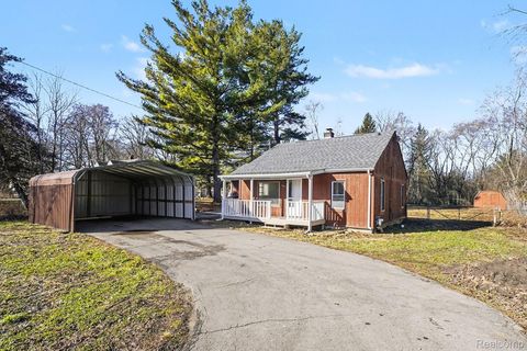 Tiny photo for 3401 N Center Road, Flint City, MI 48506 (MLS # 20261008138)