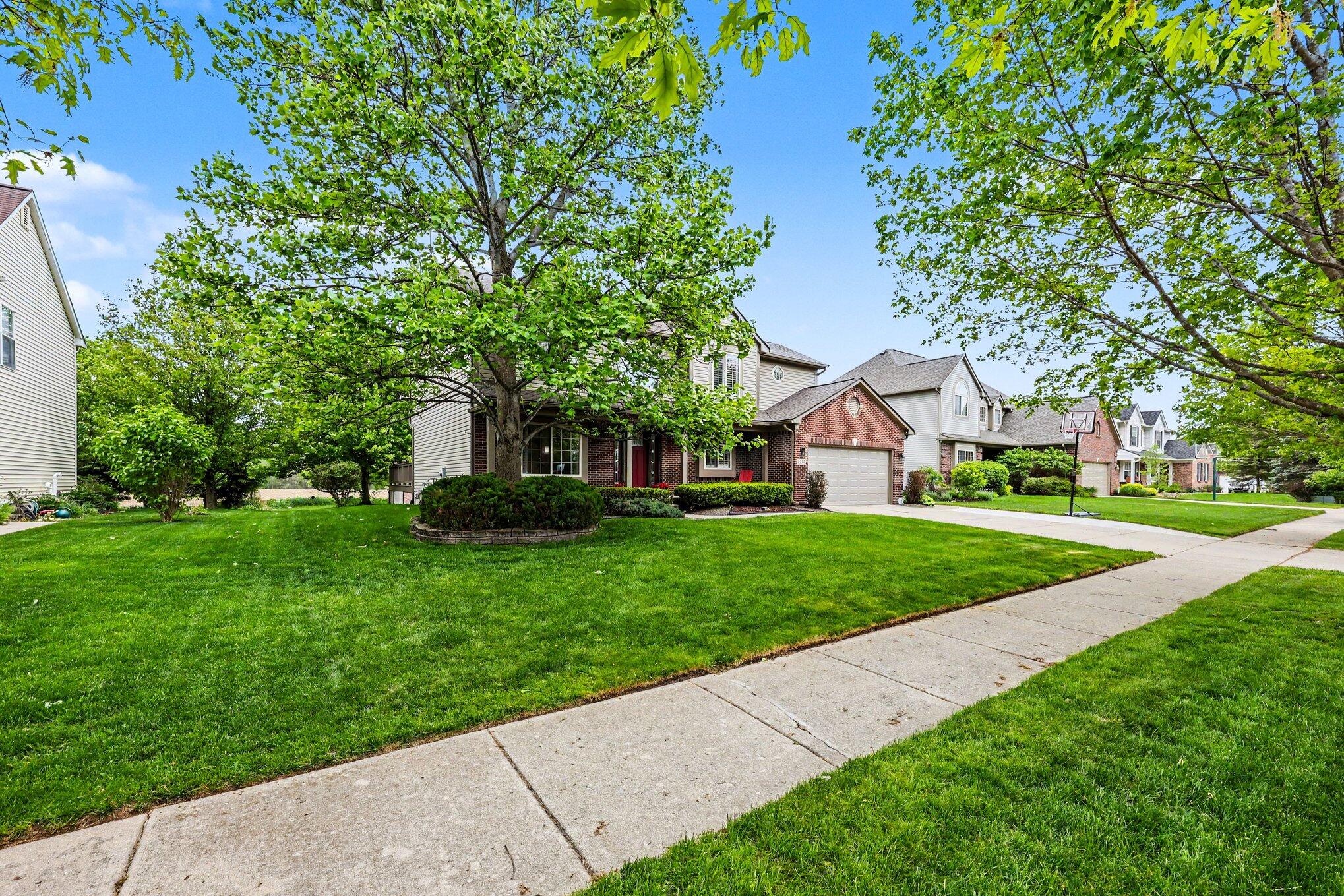 1422 Auston Lane