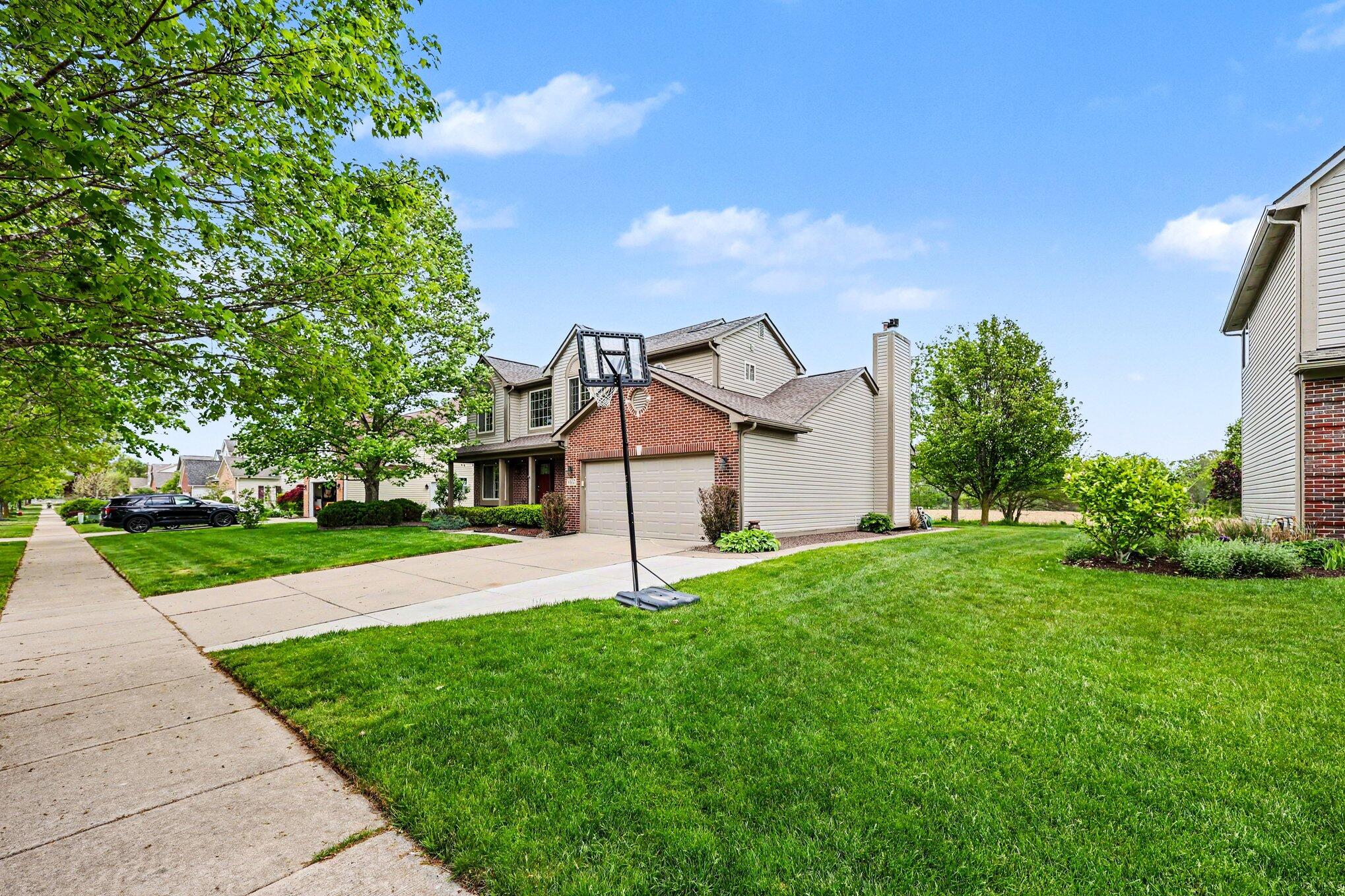 1422 Auston Lane