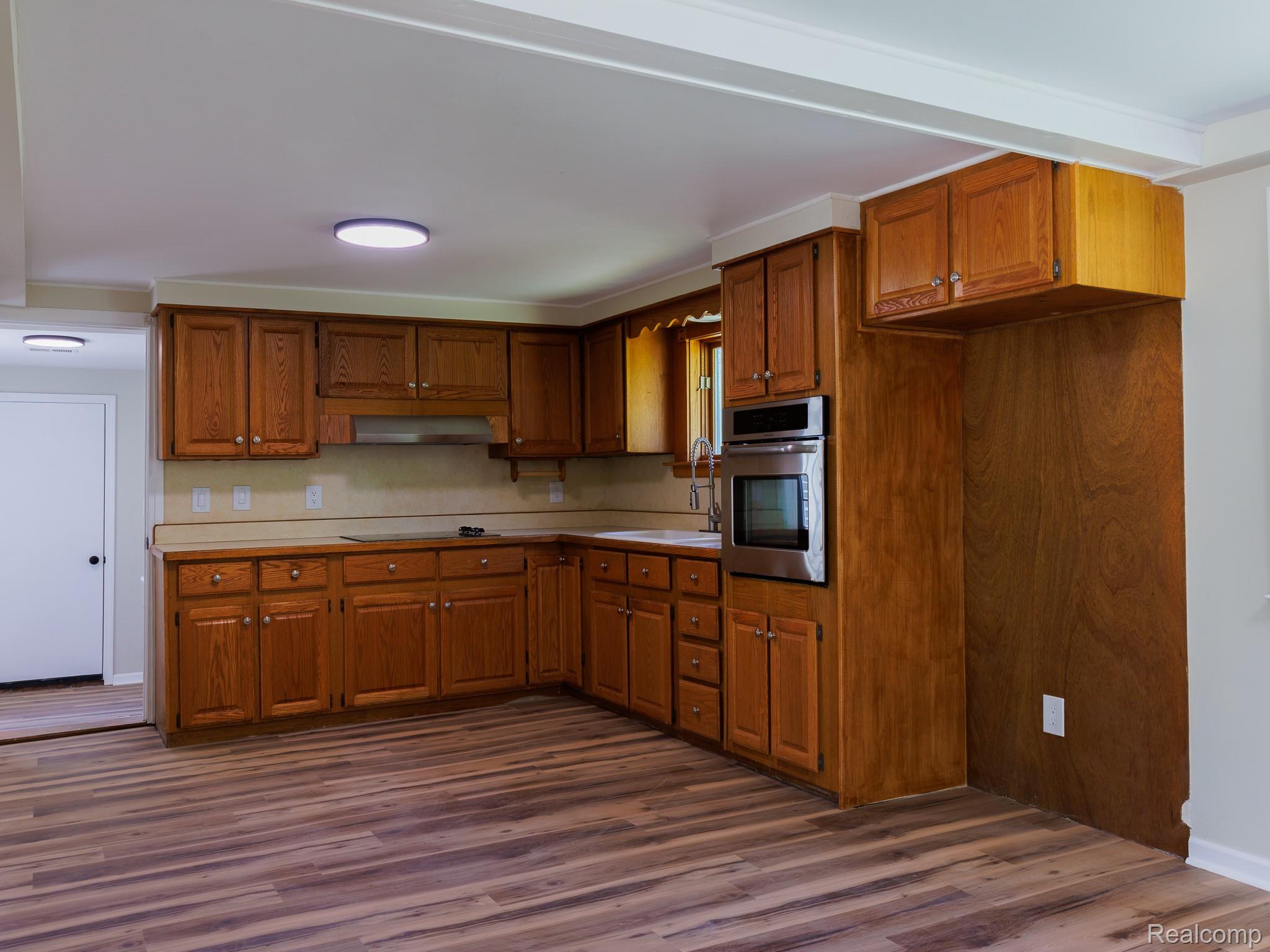 11560 Island Ct Court