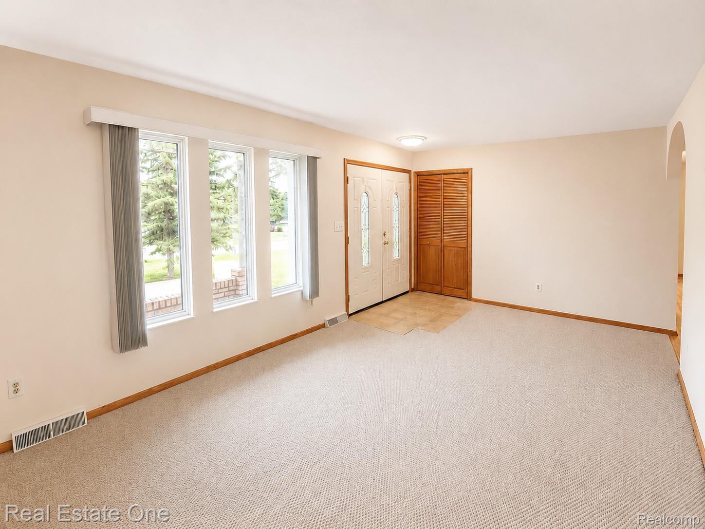 2553 Bullard Road
