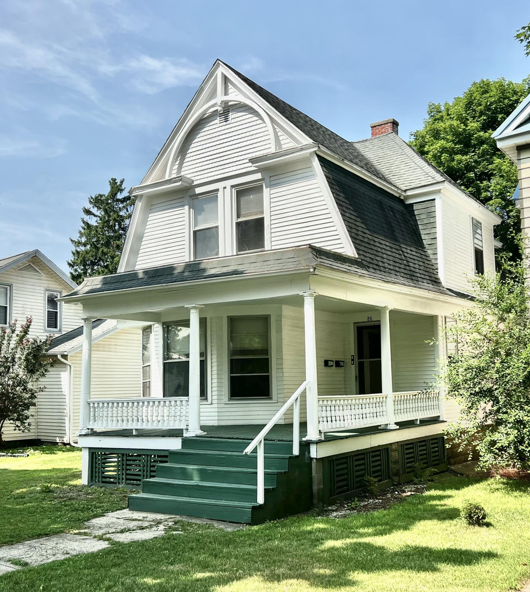 86 S Howell Street
