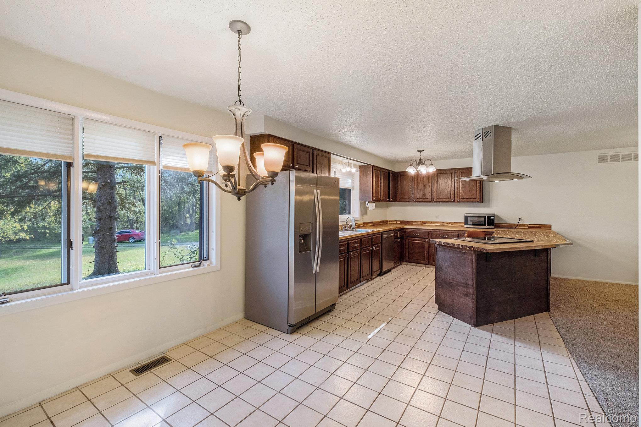 12345 Alcoy Drive