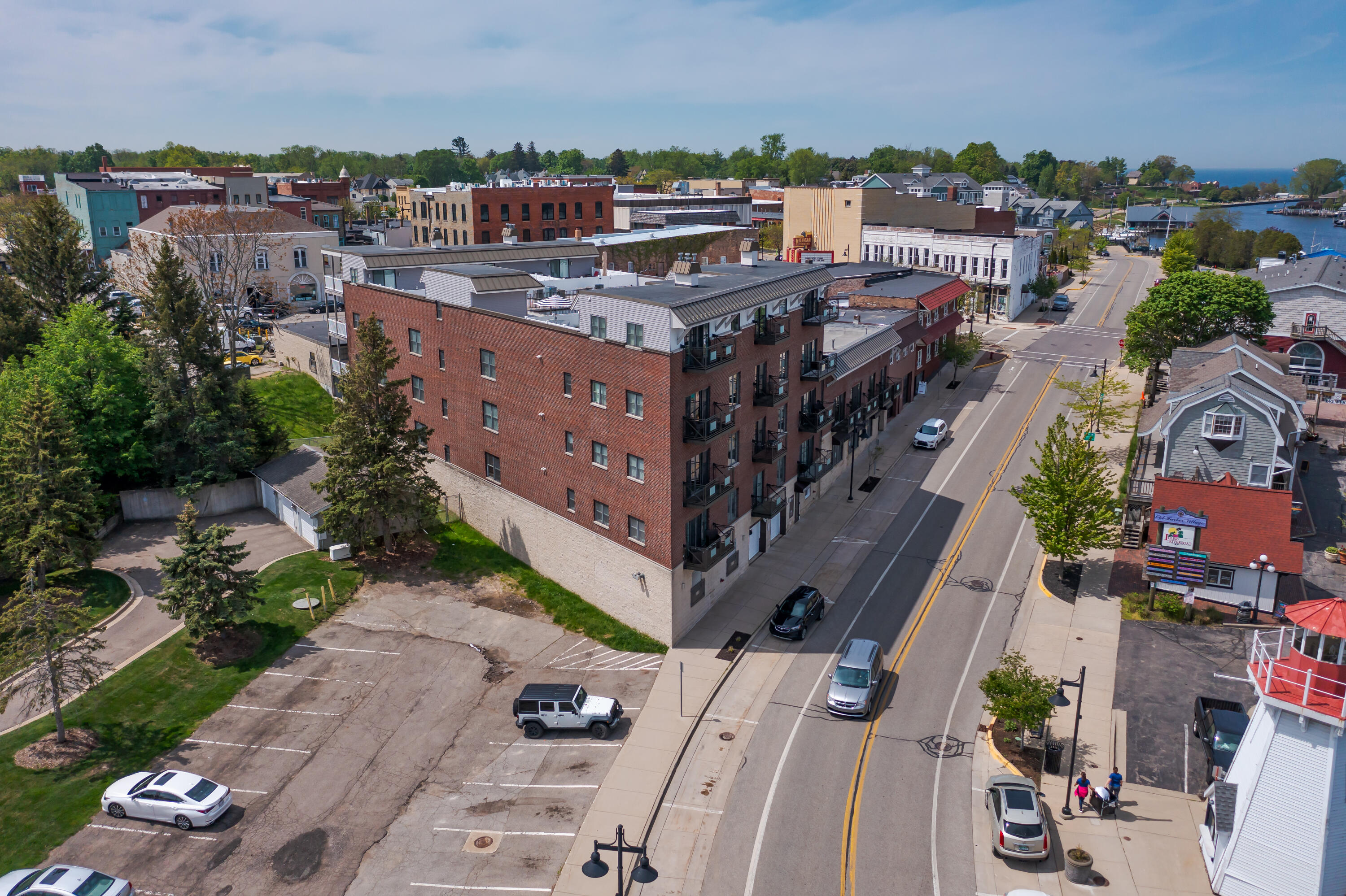 516 Williams Street 12