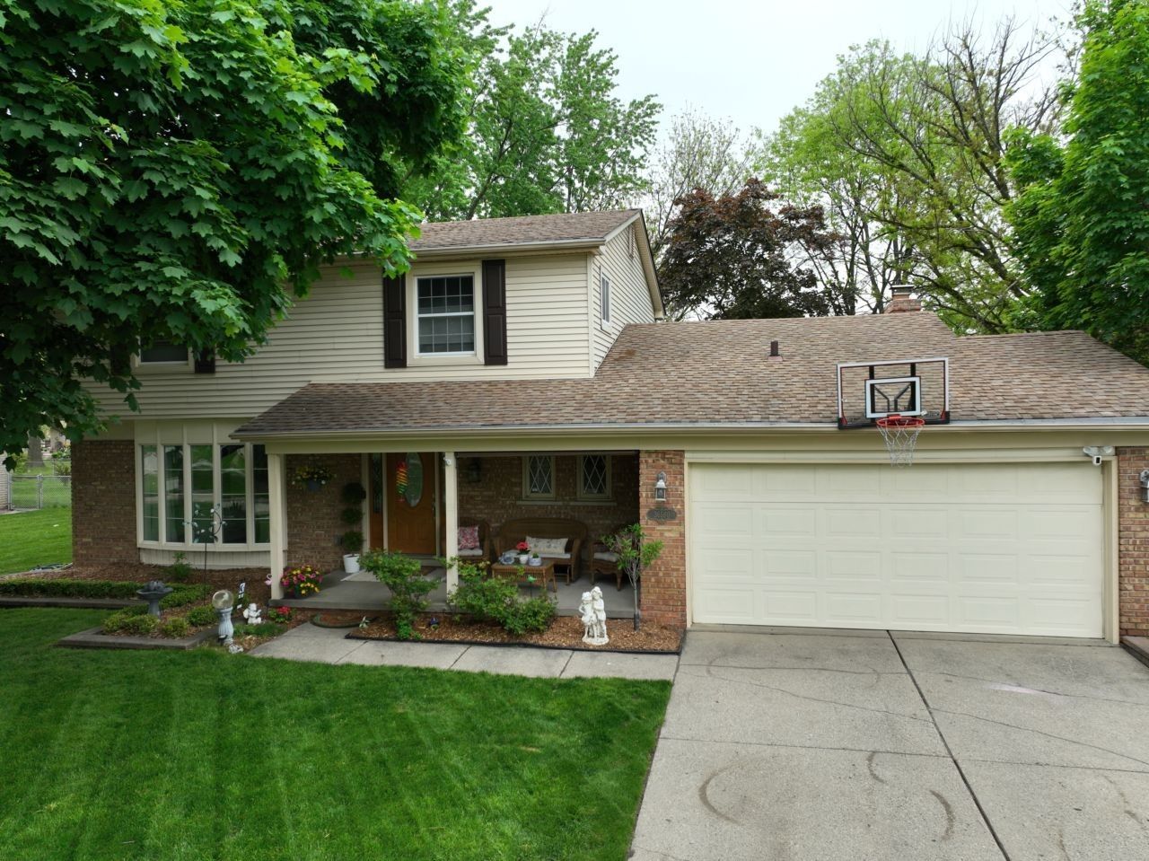 36580 6 MILE Road