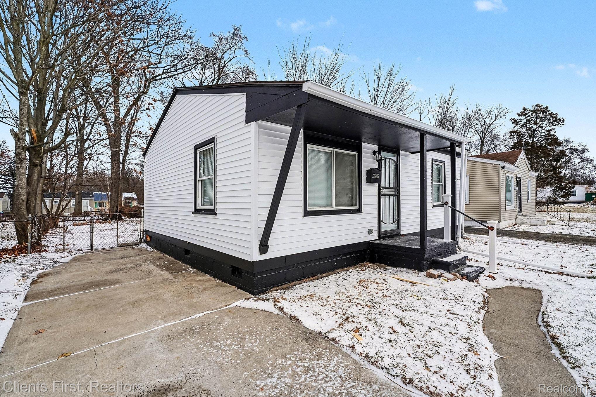 26036 Andover Street