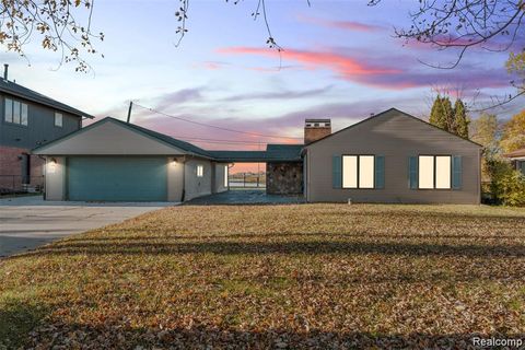 27972 Moran Street Harrison Charter Township MI 48045