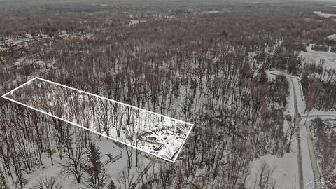 189 S 7 Mile Road Lee Township MI 48640