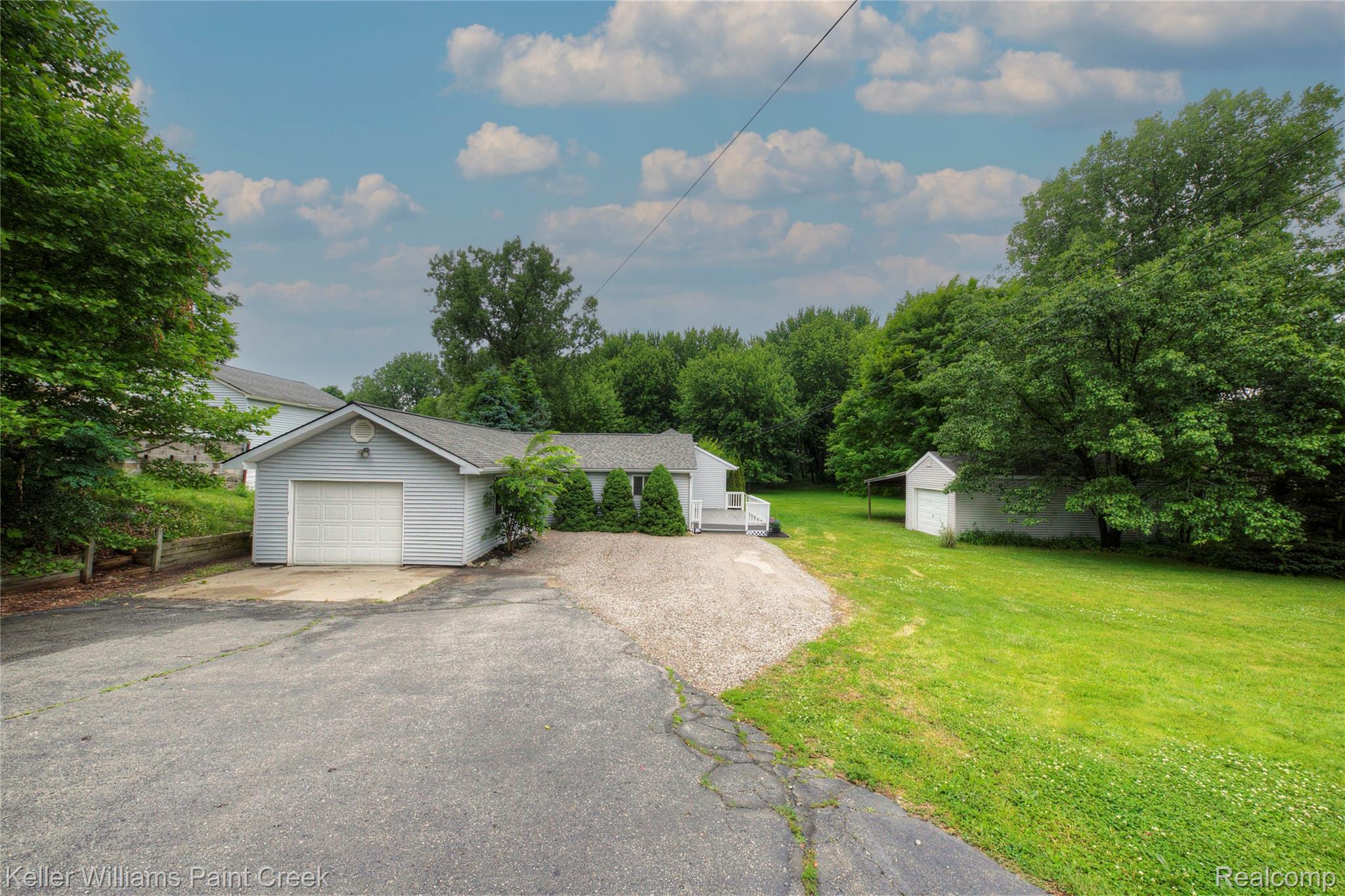 1320 W Drahner Road