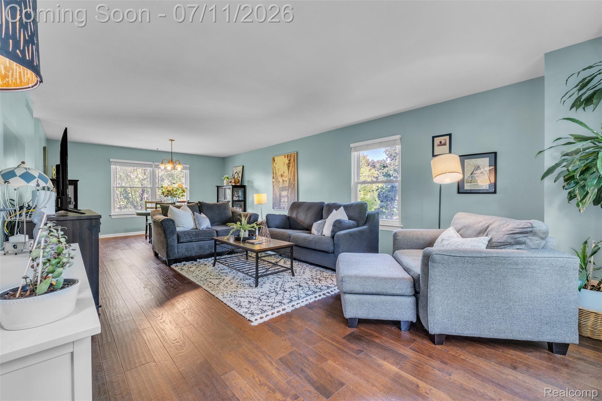 3955 Forest Edge Drive