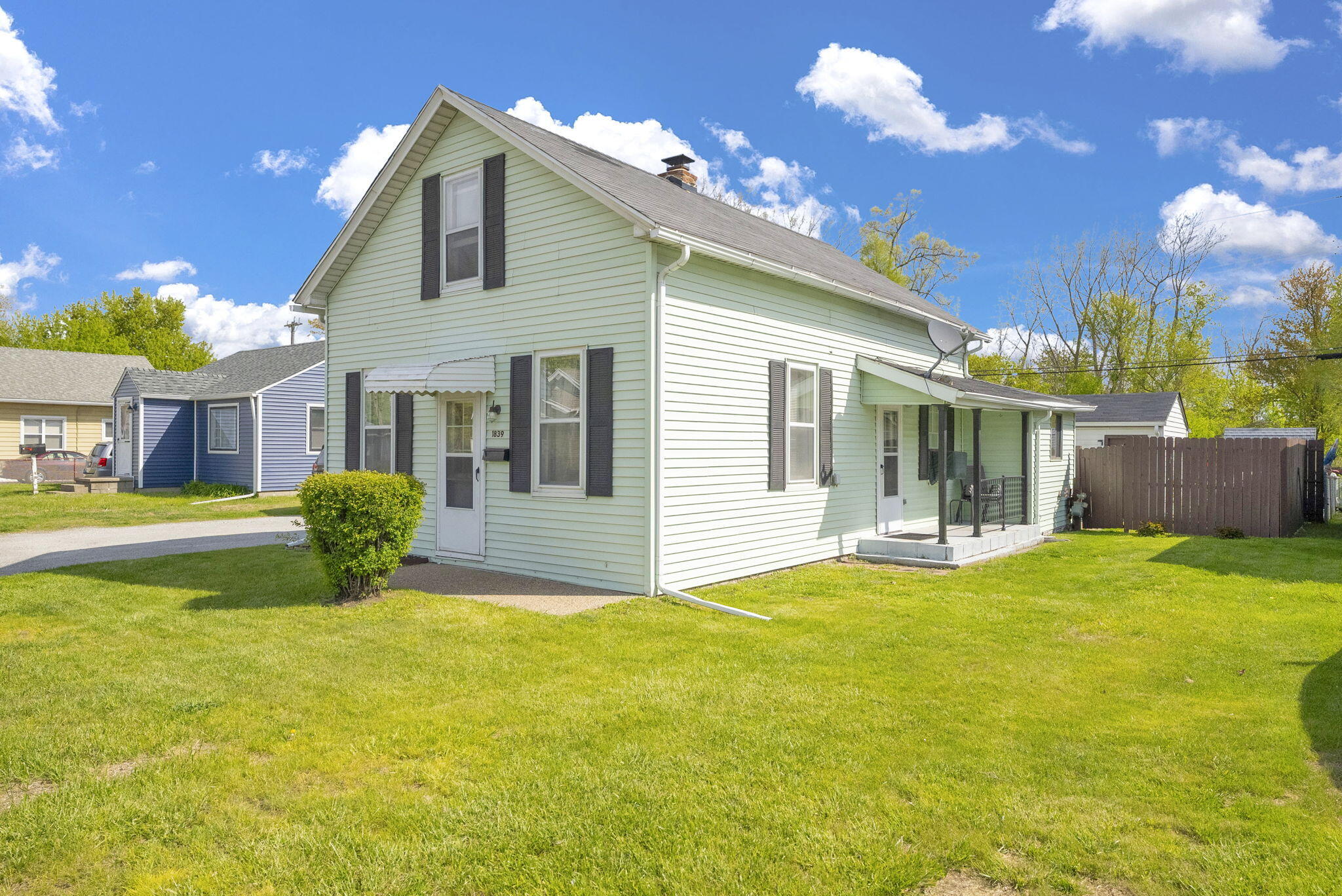 1839 Water Street