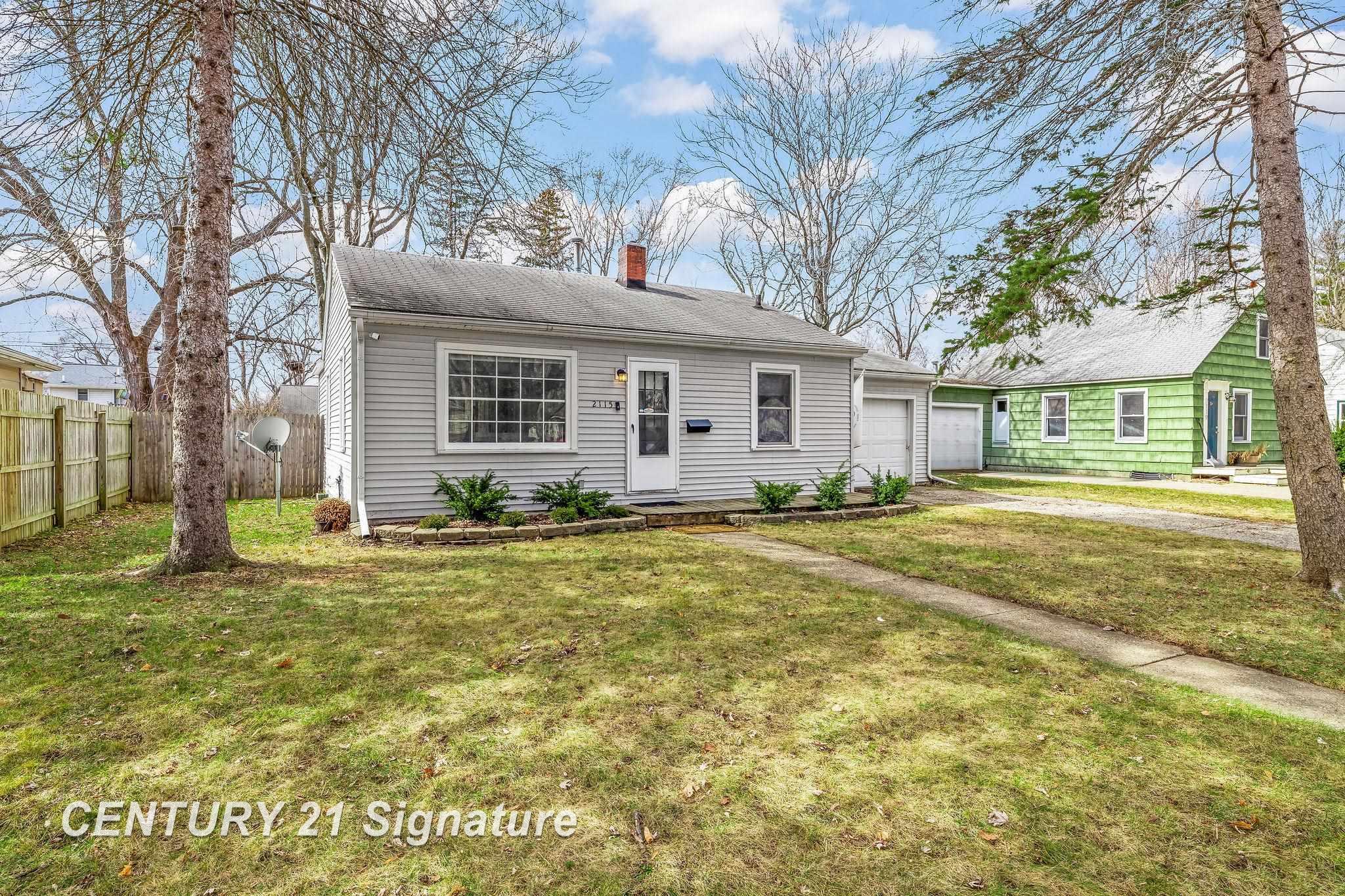 2115 Carolina Street