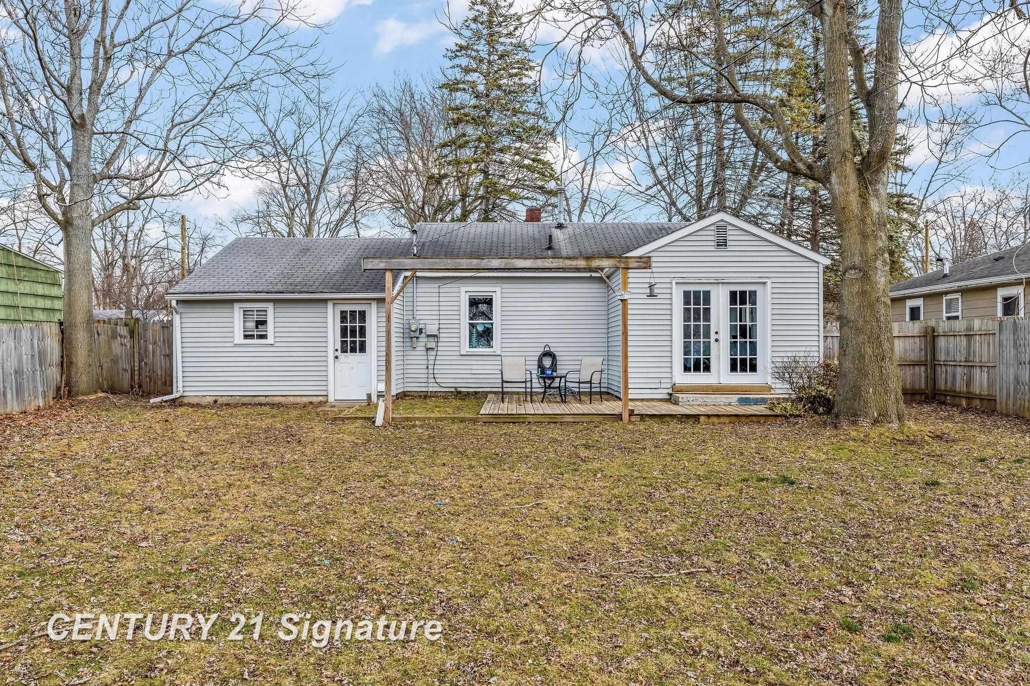 2115 Carolina Street