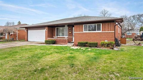 29631 Cunningham Drive Warren City MI 48092