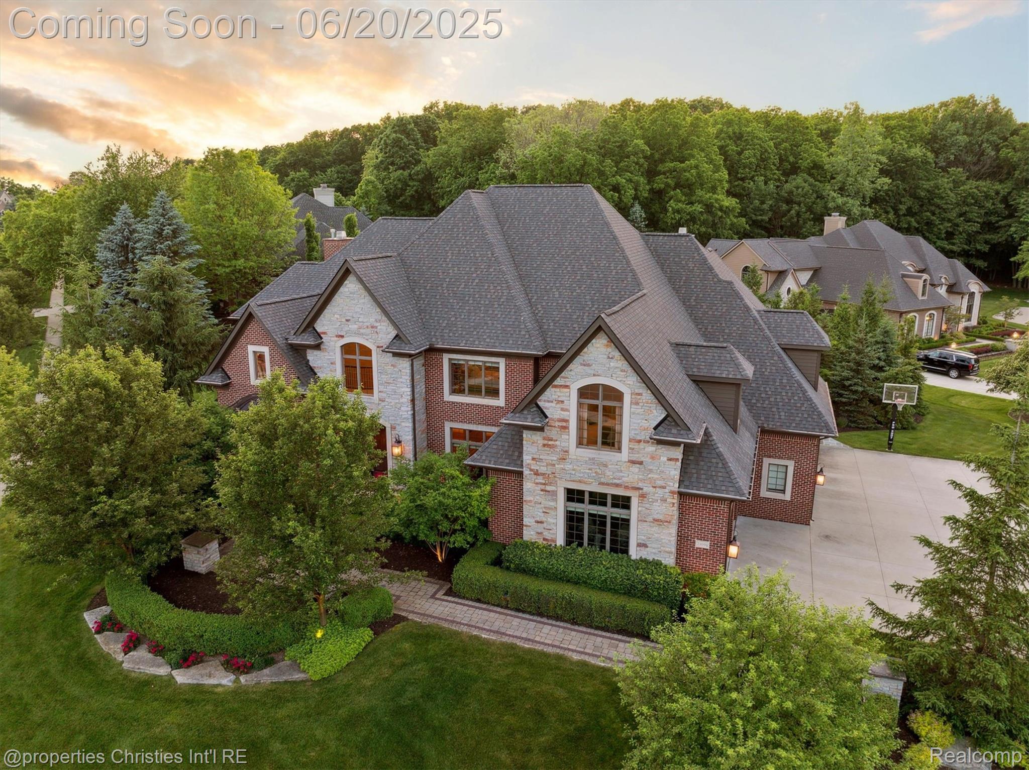 21091 Rosewood Court