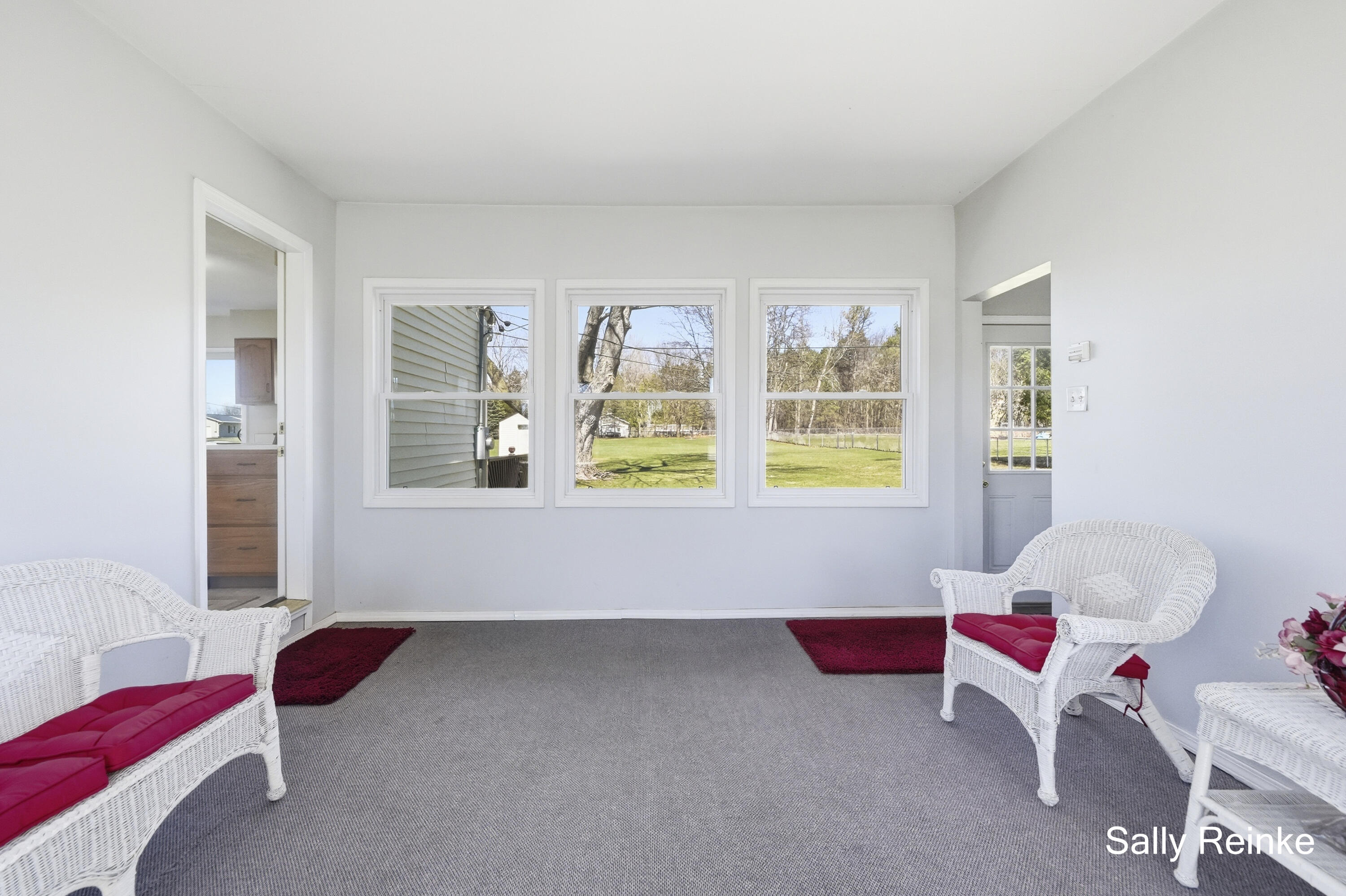 4815 Cannonsburg Road NE