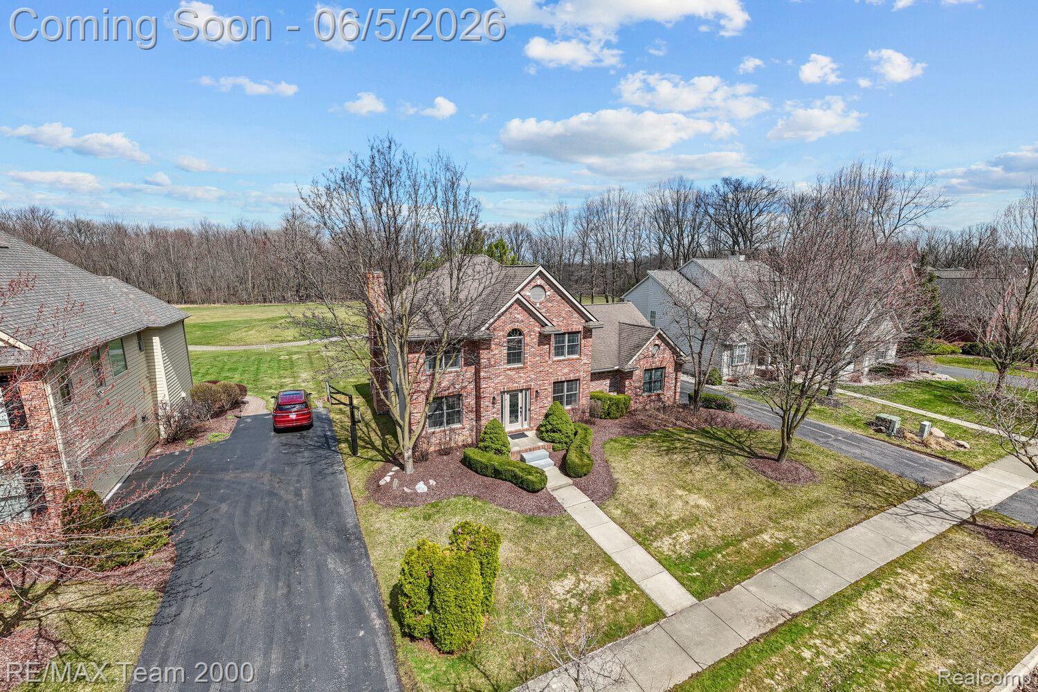 5681 WOODFIELD Parkway