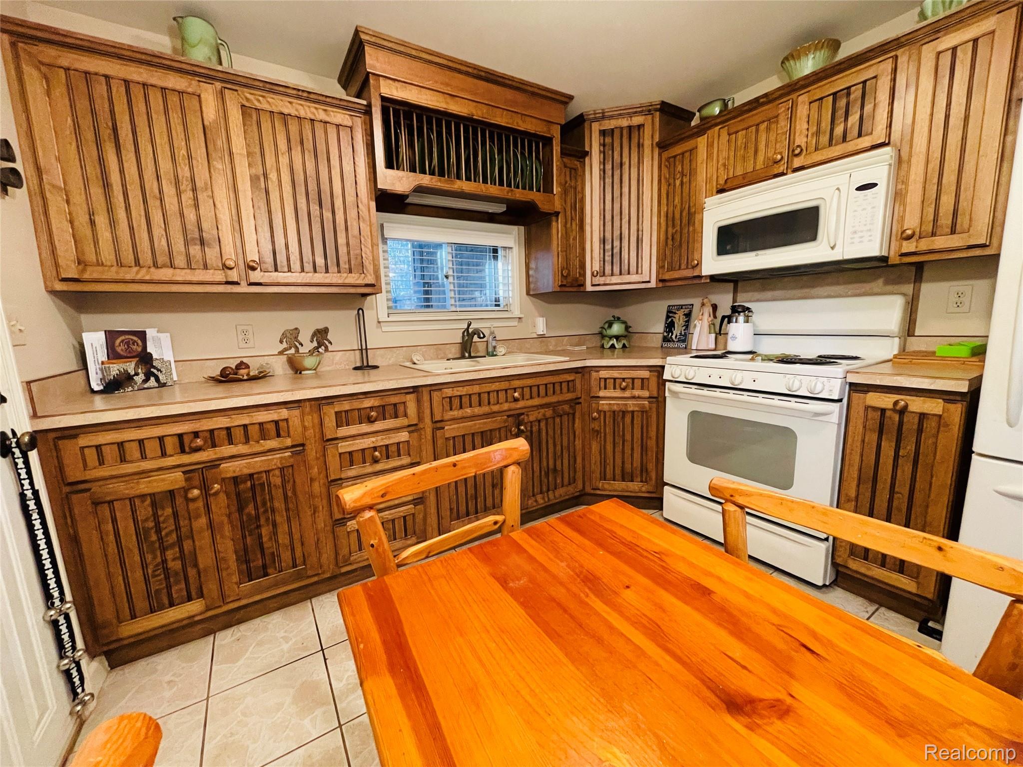 465 Ogemaw Road