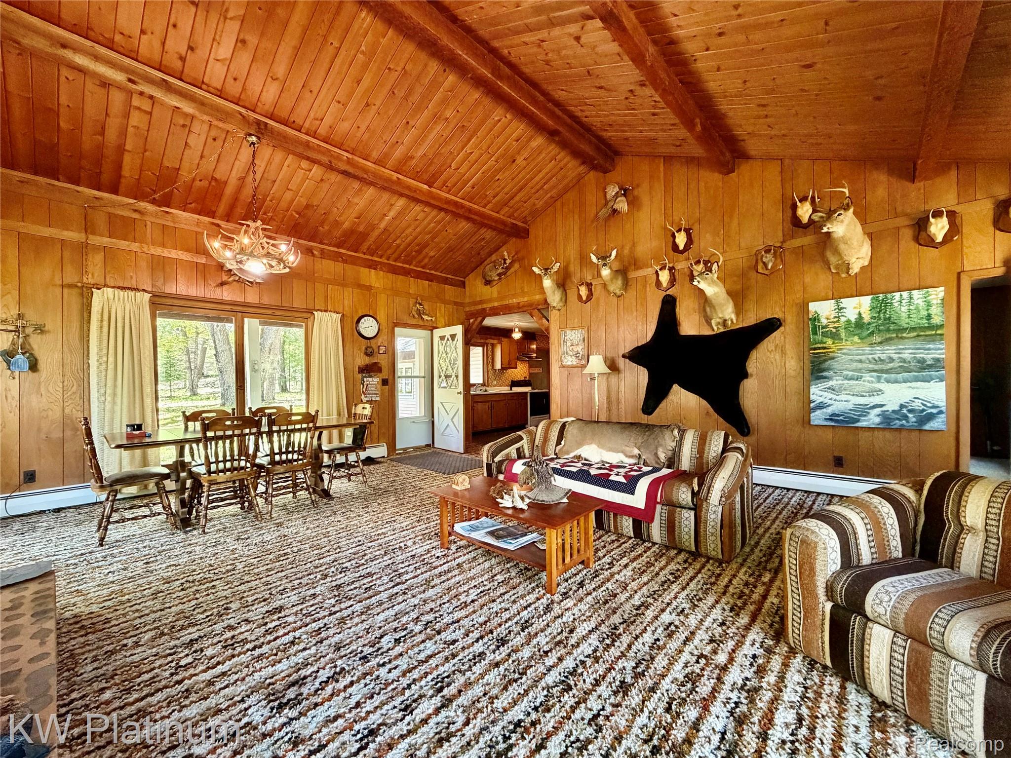 7050 Valley Lane