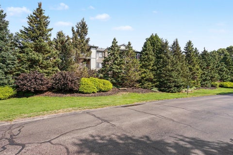 Tiny photo for 18400 N Ridge Court #17, Spring Lake Township, MI 49456 (MLS # 71026045933)