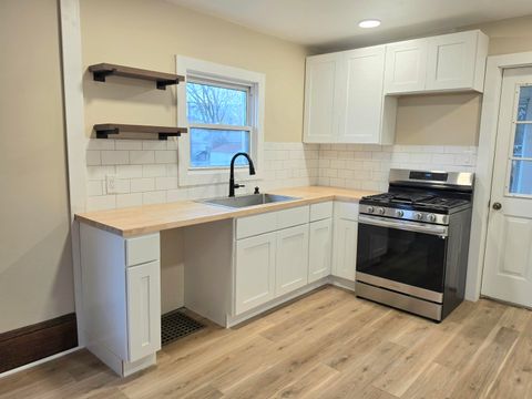 Tiny photo for 406 E Mcdevitt Avenue, Summit Township, MI 49203 (MLS # 55026009864)