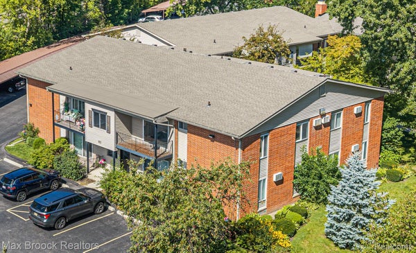 3915 BENJAMIN AVE APT 8, ROYAL OAK, MI 48073 - Image 37d33ec51a6b36bcb34bf76eda129b3d/1685156599