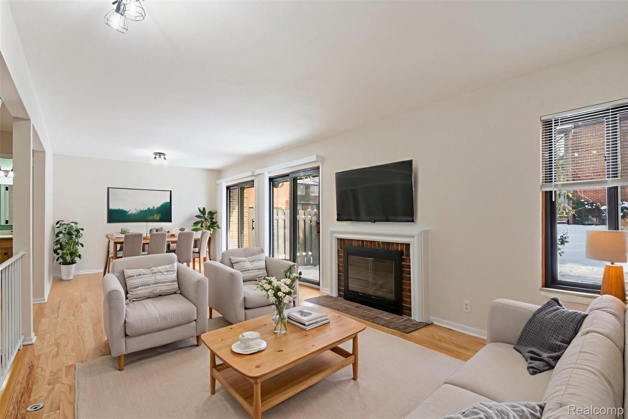 3051 Lindenwood Drive