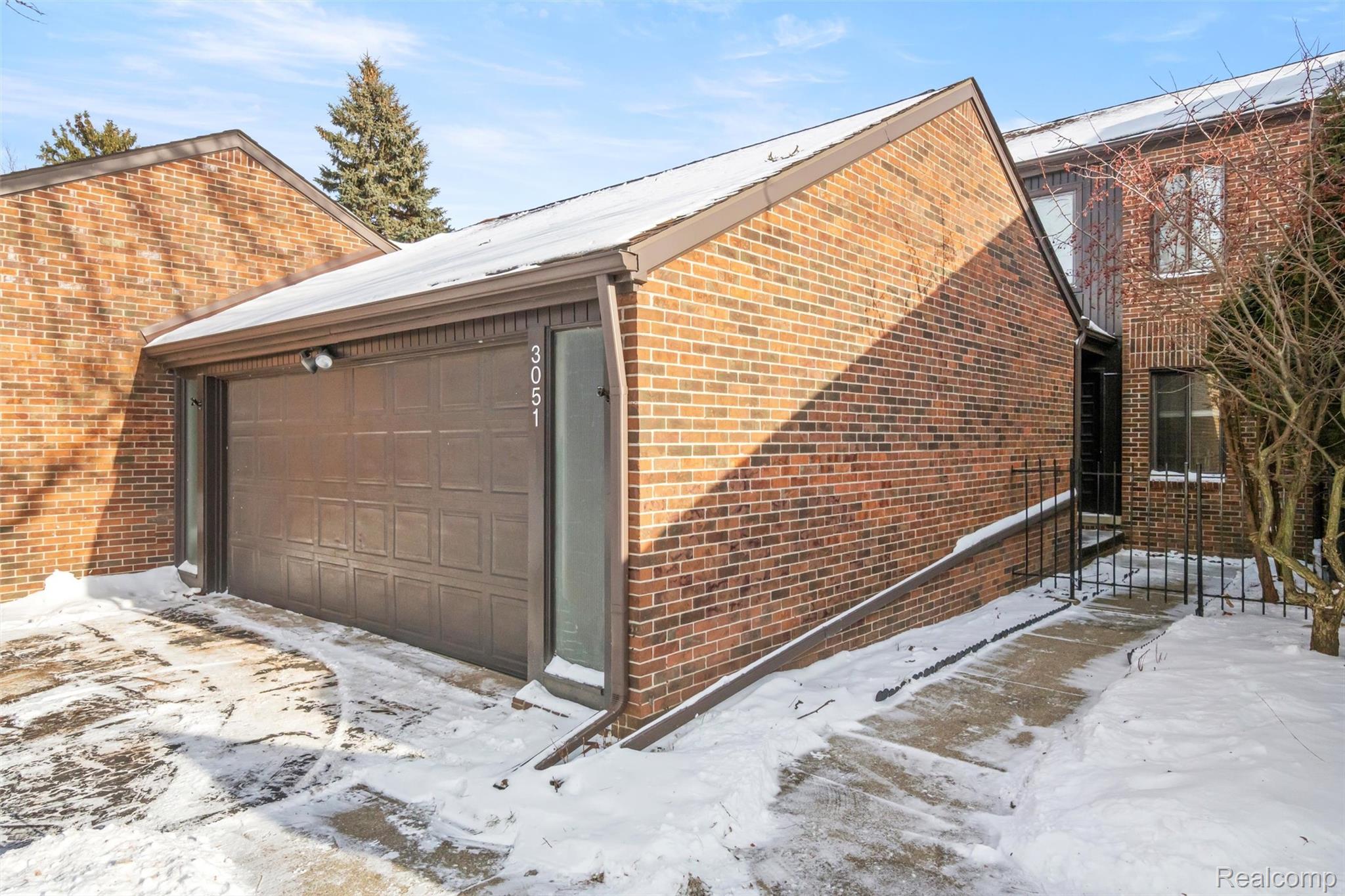 3051 Lindenwood Drive