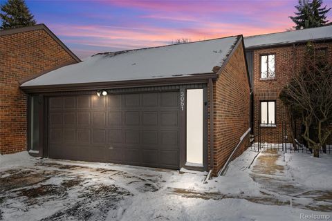 3051 Lindenwood Drive Dearborn City MI 48120