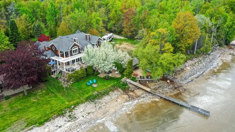 6853 S West Bay Shore Drive Bingham Township MI 49684