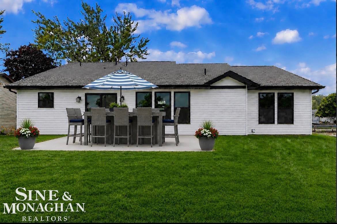 144 Channelsyde Drive