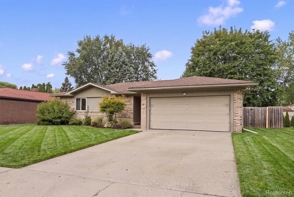 Photo of 39861 Rager Court, Clinton Charter Township, MI 48038 (MLS # 20261083816)