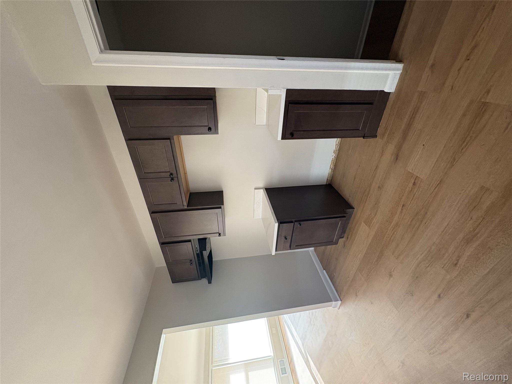 24225 Ridgedale Street