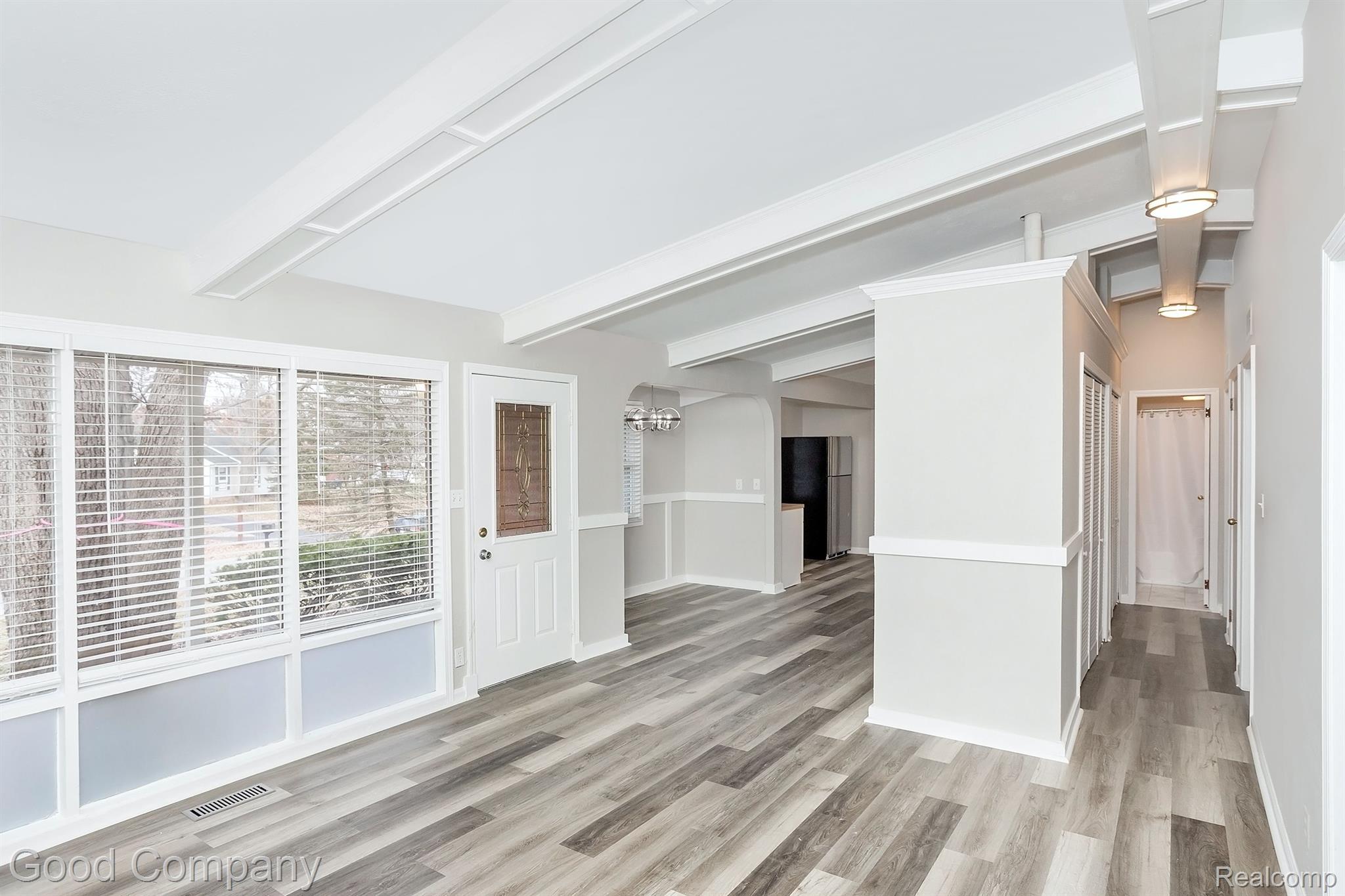 1395 Omega Road