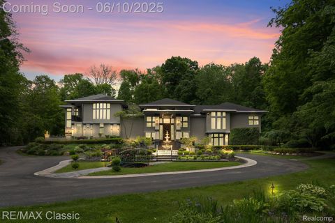 12753 MYSTIC FOREST Drive Plymouth Charter Township MI 48170