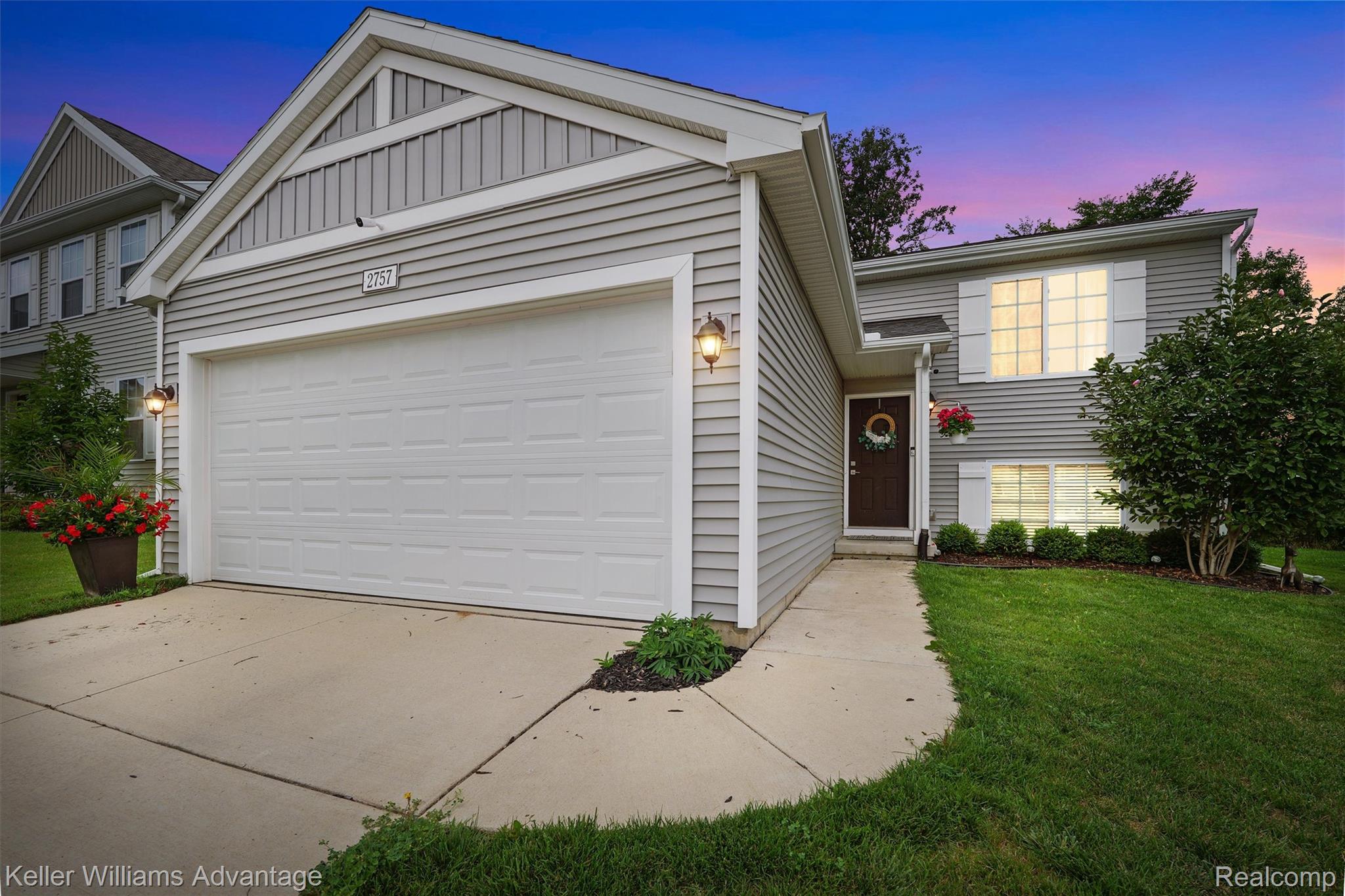 2757 Sycamore River Drive