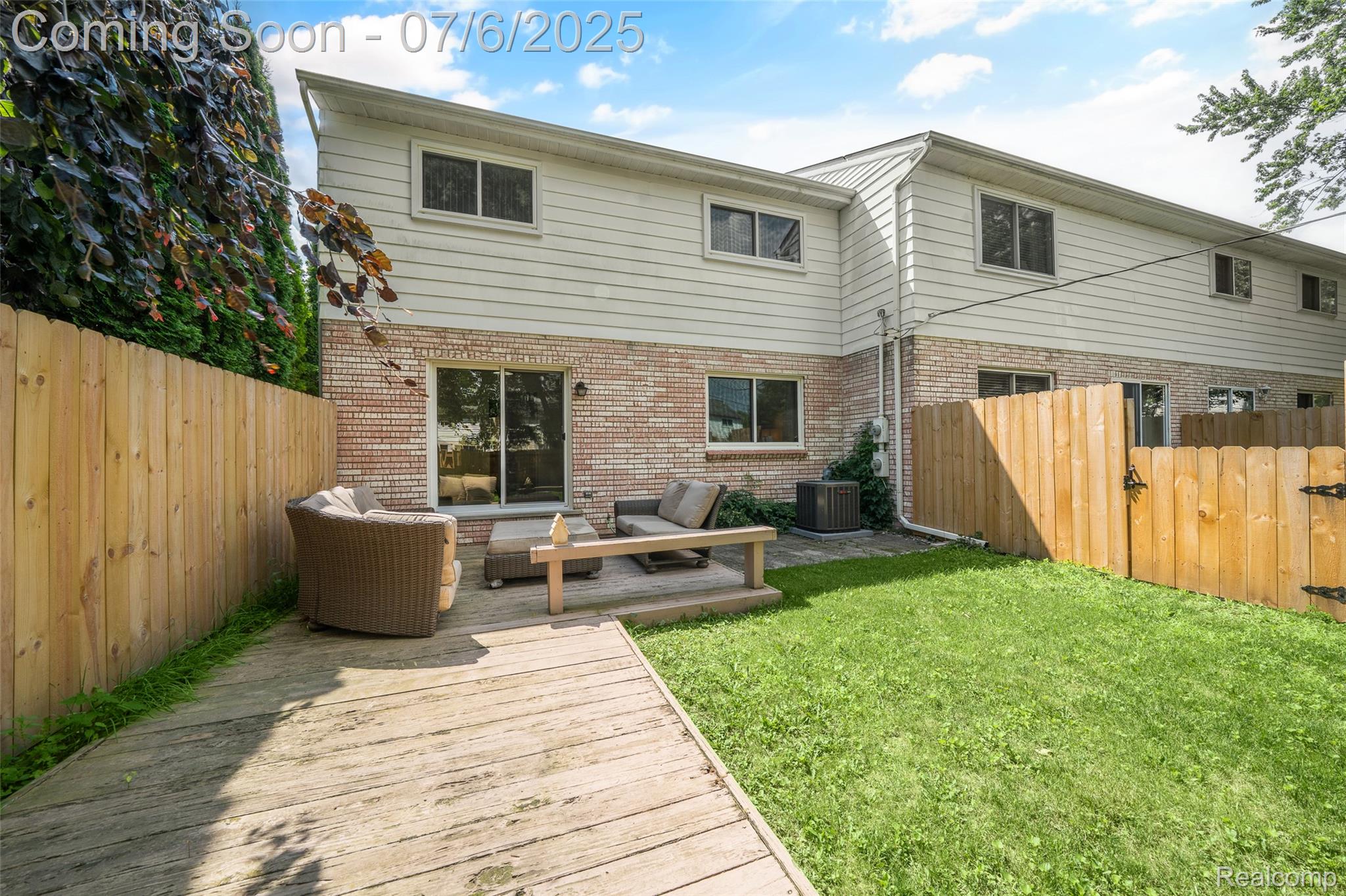 Rochester Hills City, Michigan 48309, United States, 3 Bedrooms Bedrooms, ,3 BathroomsBathrooms,Residential,Coming Soon,164375