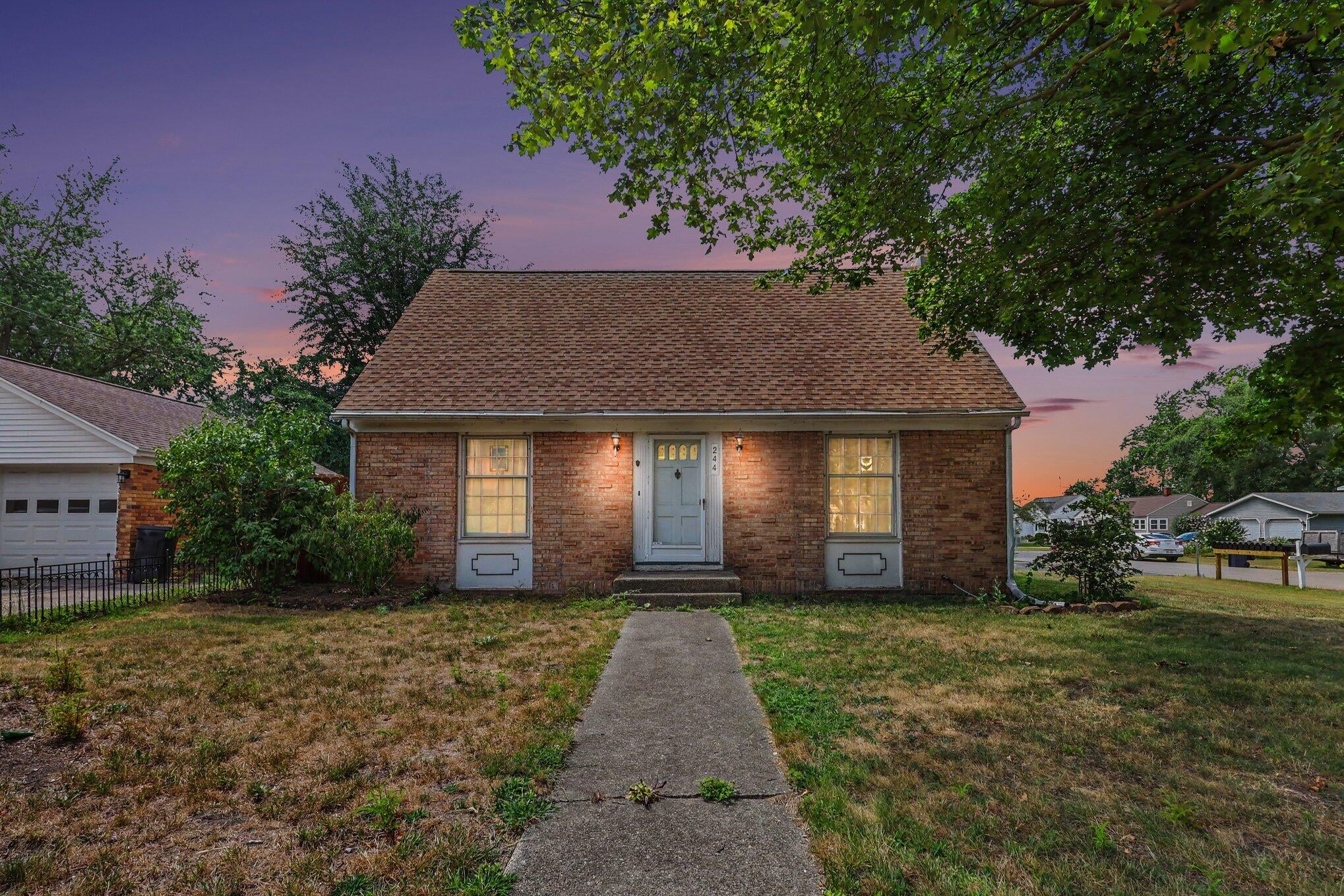 244 S Waverly Road