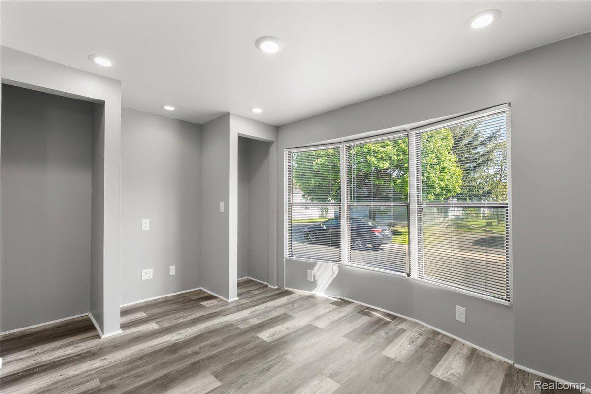 Auburn Hills City, Michigan 48326, United States, 3 Bedrooms Bedrooms, ,2 BathroomsBathrooms,Residential,Active,128401