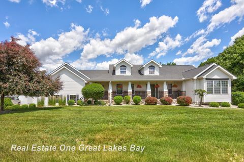 Photo of 2530 N River Road, Thomas Township, MI 48609 (MLS # 61050211658)