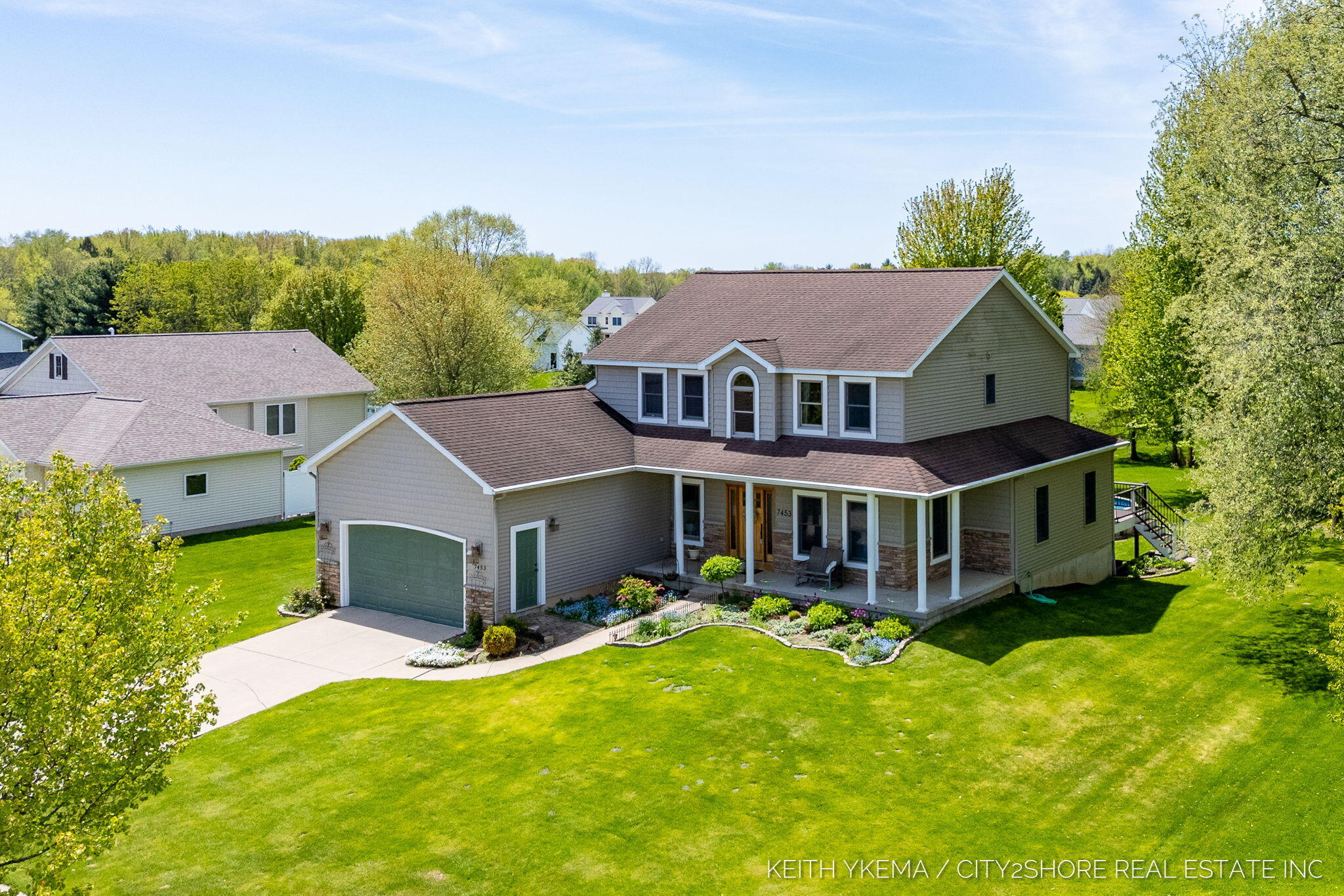 7453 Southwood SW