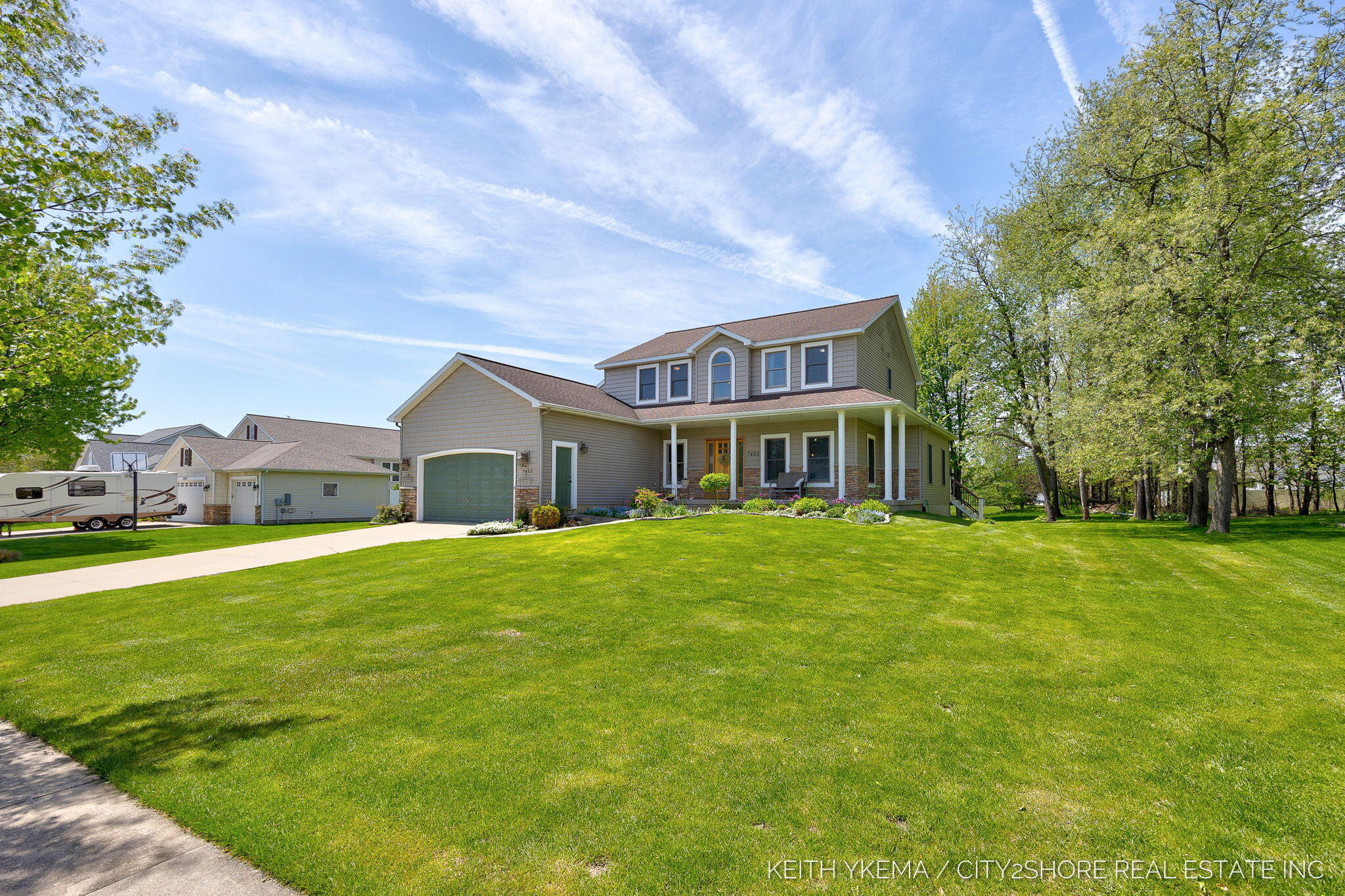 7453 Southwood SW